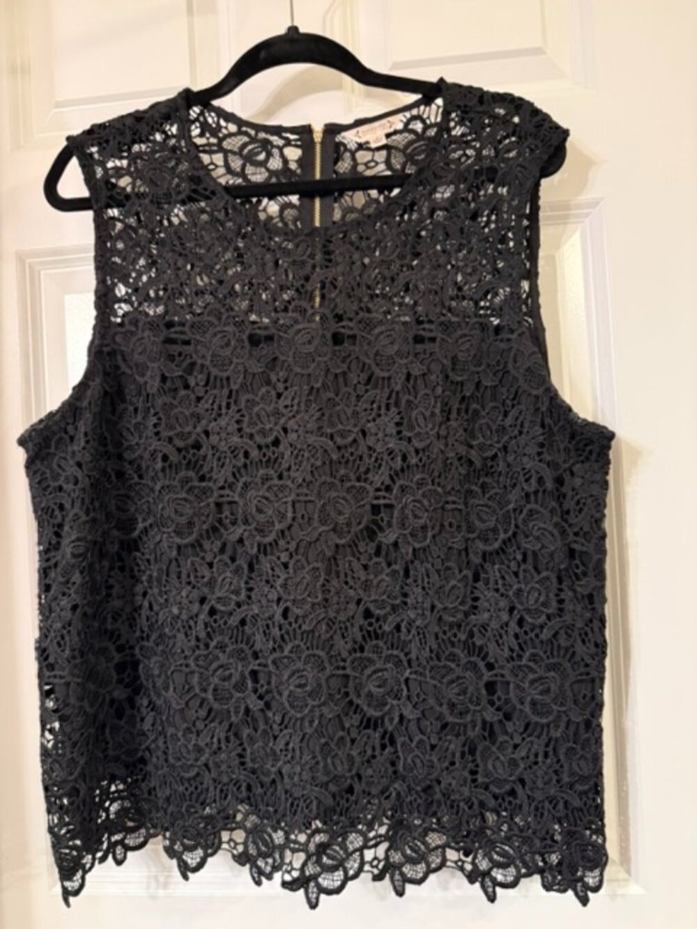 Nanette Lepore, Size XL, in a Black Crochet Lace Sleeveless Top Blouse.